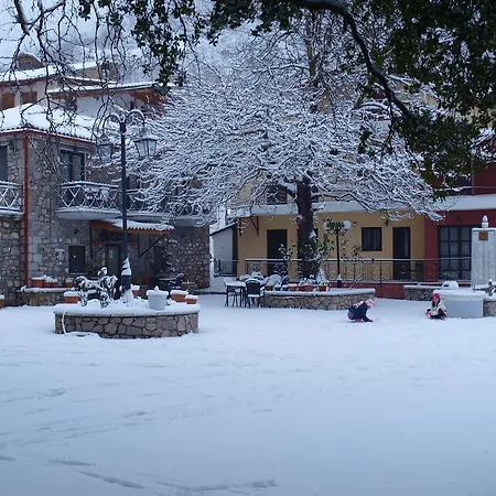 Evanthias Traditional Mansion *